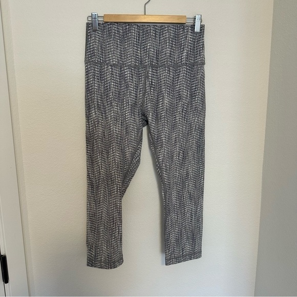 Lululemon Wunder Under Crop Leggings Arrow Jacquard Silver Spoon Gray Size 10 - Picture 3 of 10